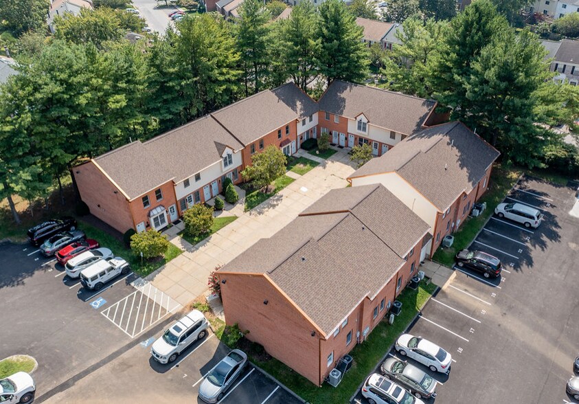 More Photos Of 111 Warren Rd, Cockeysville Office For Lease