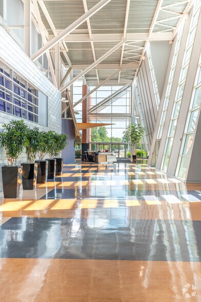 More Photos Of 3800 Golf Rd, Rolling Meadows Office For Lease