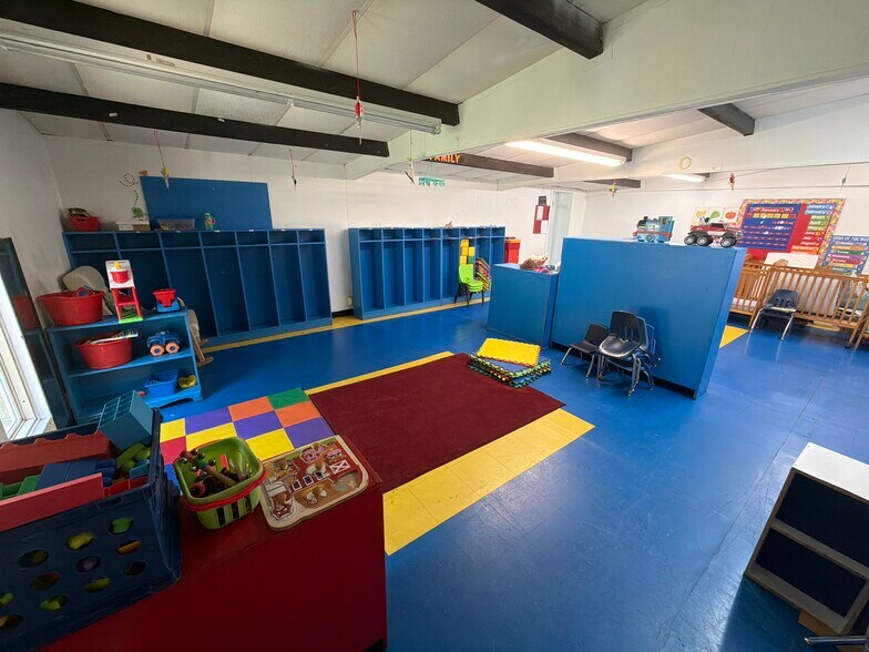 More Photos Of 1816 Hinson Loop Rd, Little Rock Daycare Center For Sale