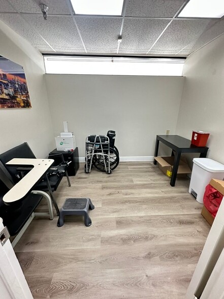 More Photos Of 16244 S Military Trl, Delray Beach Medical For Lease