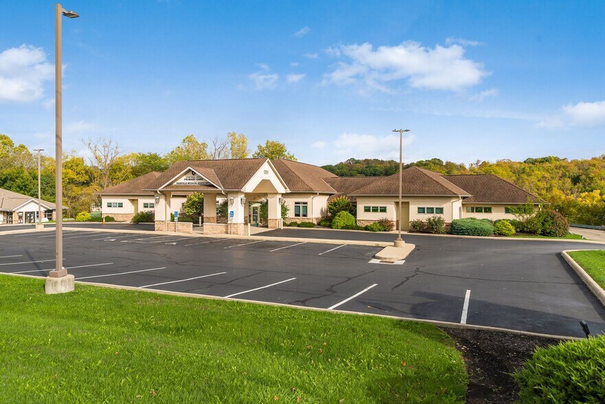 More Photos Of 1781 Countryside Dr, Lancaster Medical For Sale