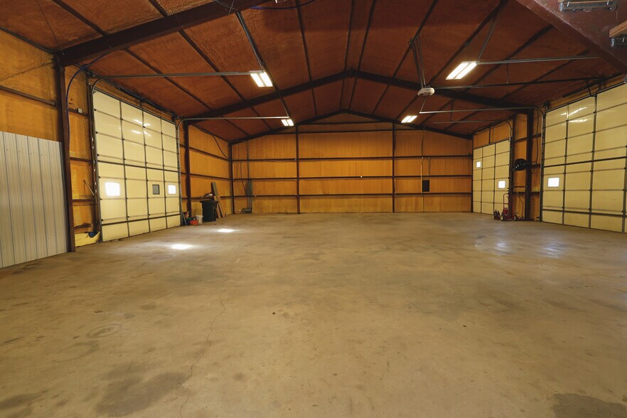 More Photos Of 4748 N 4318, Pryor Flex For Sale