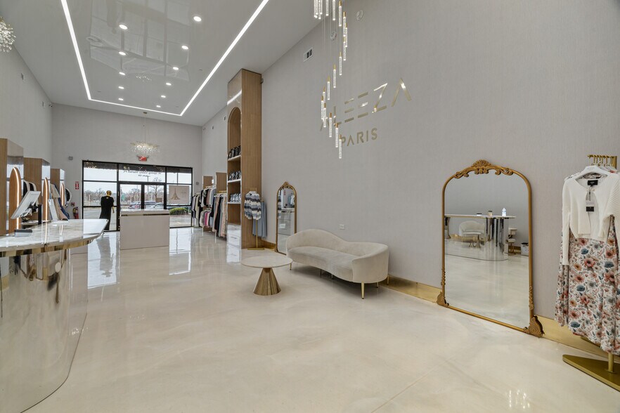 More Photos Of 1-170 Spring Valley Market Pl, Spring Valley Unknown For Sale