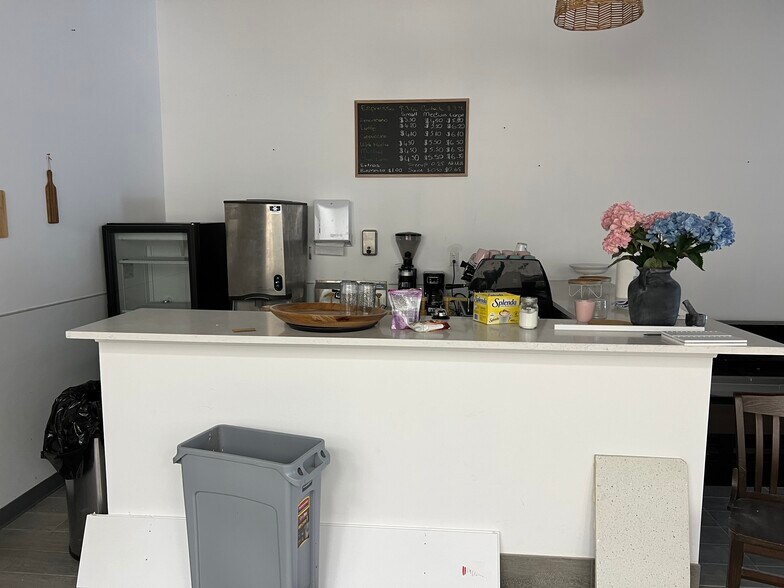 More Photos Of 25115 Gosling Rd, Spring Restaurant For Sale