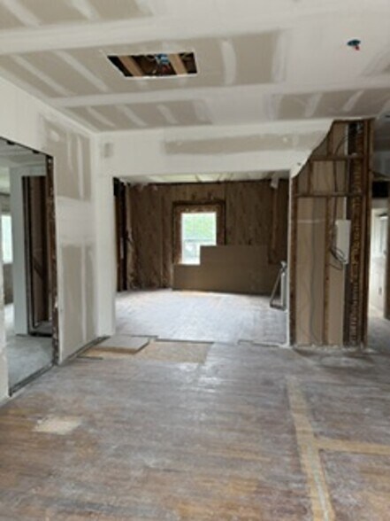 More Photos Of 100 E Main St, Greenwood Office For Sale