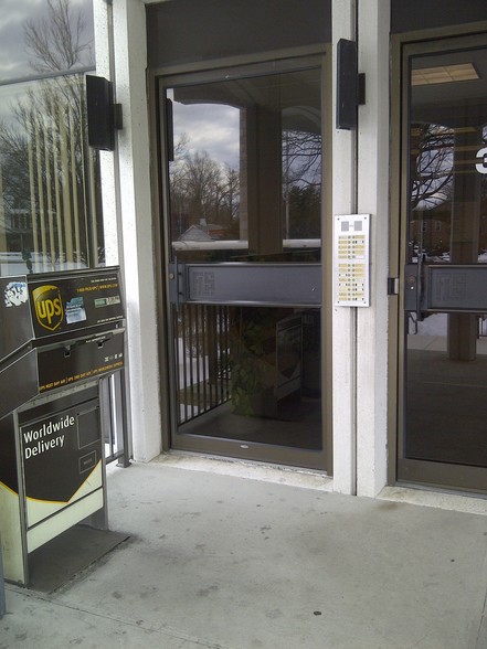 More Photos Of 300 Knickerbocker Rd, Cresskill Medical For Lease