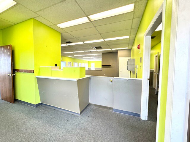 More Photos Of 676 Broadway, Bangor Office For Lease