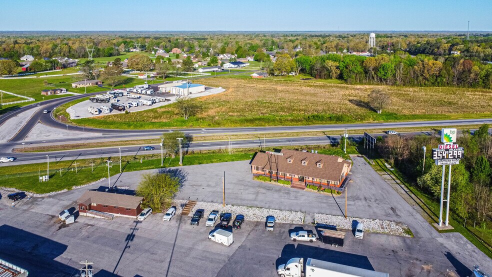More Photos Of 7052 Benton Rd, Paducah Restaurant For Sale