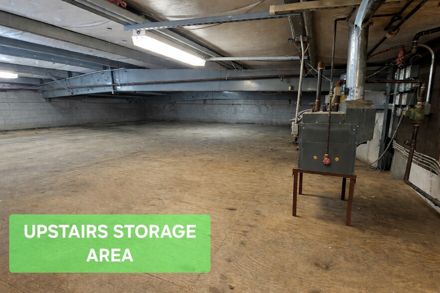 More Photos Of 21 Ranger Dr, Kittery Light Distribution For Sale