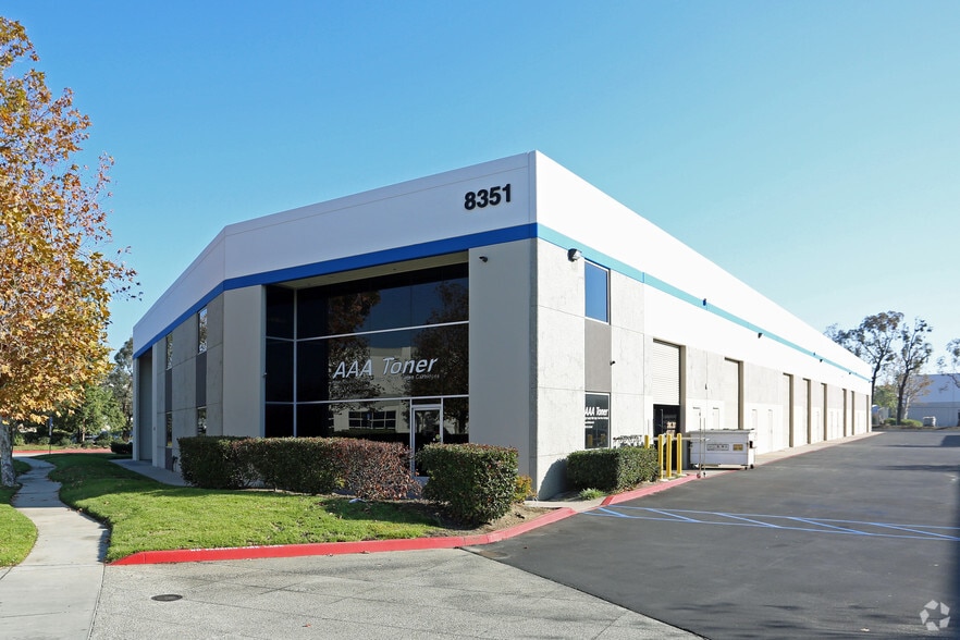 More Photos Of 8351 Elm Ave, Rancho Cucamonga Warehouse For Lease