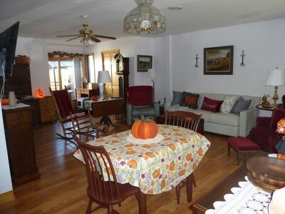 More Photos Of 10 Watson Rd, Barnstead General Retail For Sale