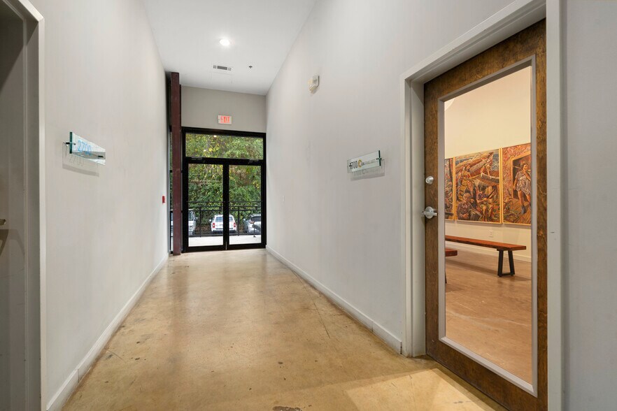More Photos Of 675 Pulaski St, Athens Loft Creative Space For Lease