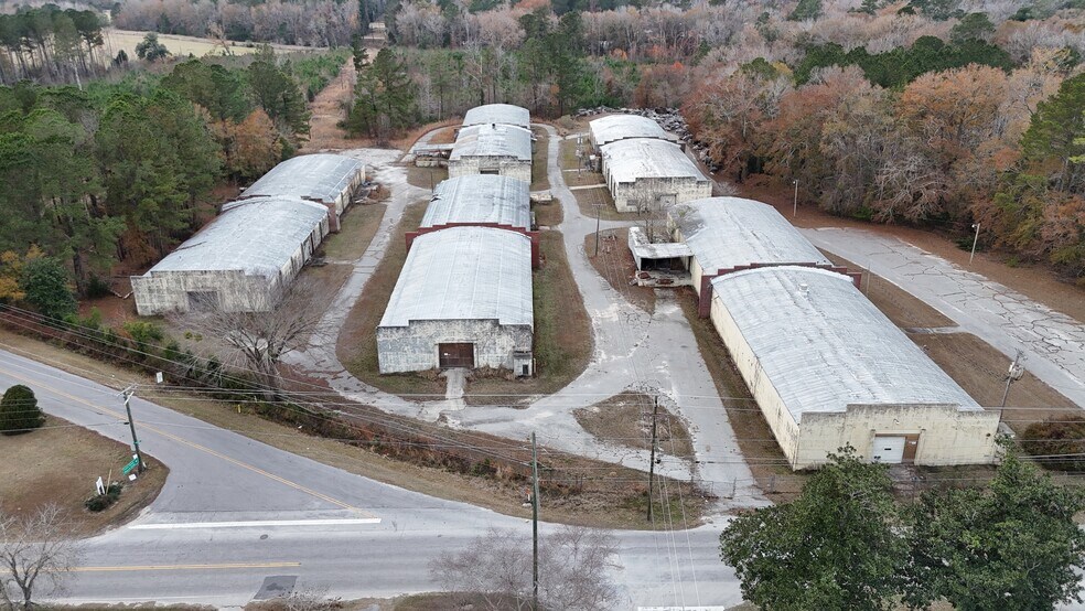 More Photos Of 486 Calhoun St, Bamberg Warehouse For Sale