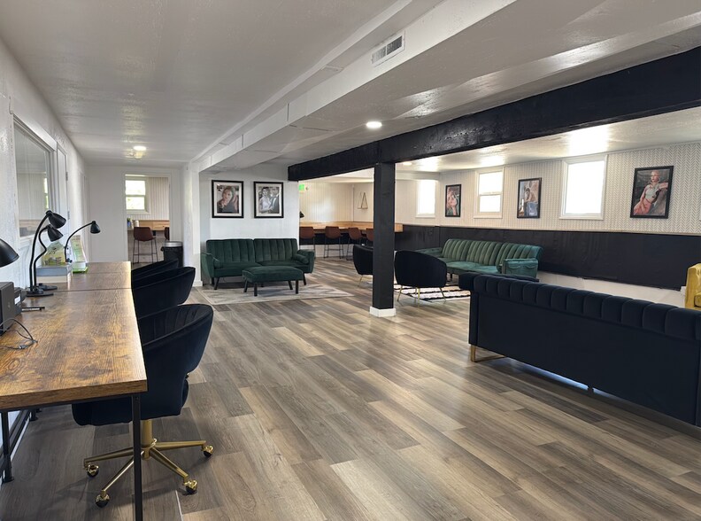 More Photos Of 400 Church St, Sandpoint Lodge Meeting Hall For Lease