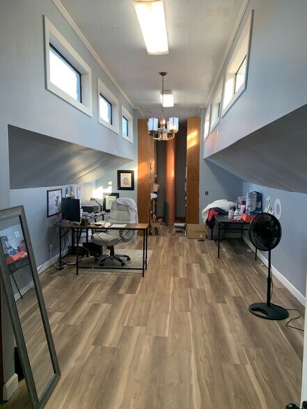 More Photos Of 219 8th St N, Columbus Office Residential For Sale