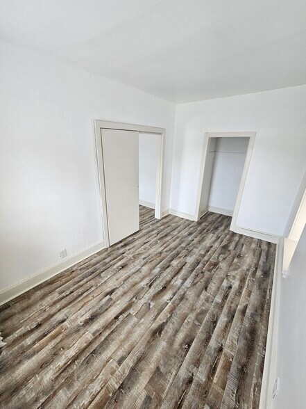 More Photos Of 201 Rochelle Ave, Philadelphia Multifamily For Sale
