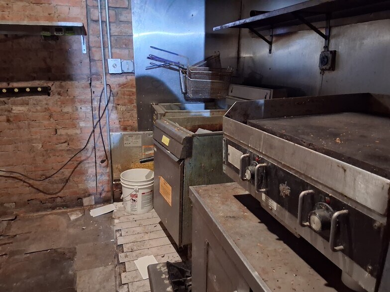 More Photos Of 131-163 State St, Rochester Apartments For Lease