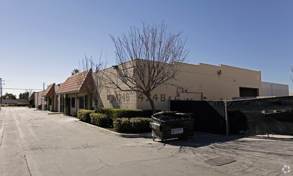 More Photos Of 4748 Mission Blvd, Montclair Light Manufacturing For Lease