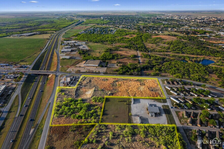 More Photos Of 2221 Airport Dr, Wichita Falls Land For Sale