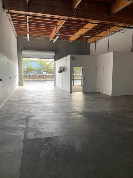 More Photos Of 6100 Enterprise Dr, Diamond Springs Light Distribution For Lease