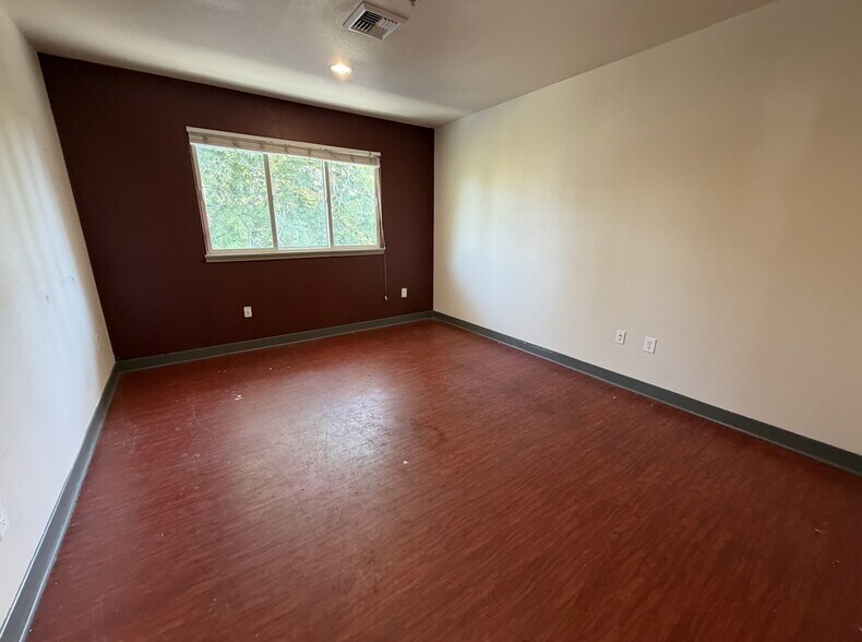 More Photos Of 168 S 11th St, San Jose Sorority Fraternity House For Sale