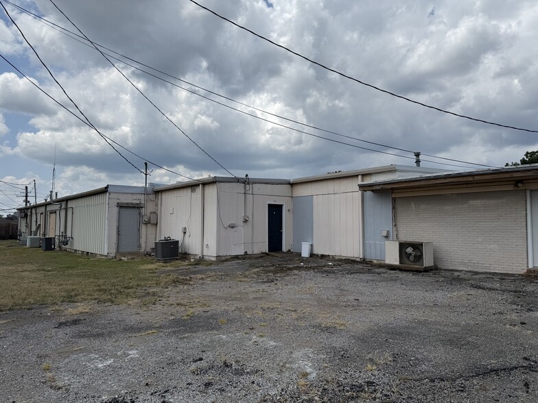 More Photos Of 1765-1799 Main St, Southaven Freestanding For Sale
