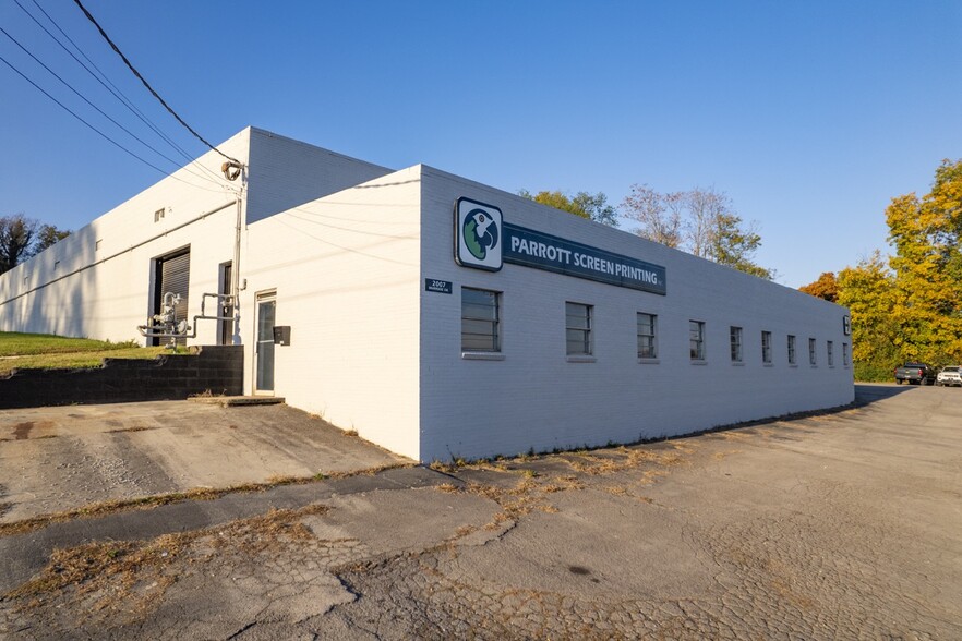 Primary Photo Of 2003 Riverside Drive dr, Knoxville Industrial For Lease