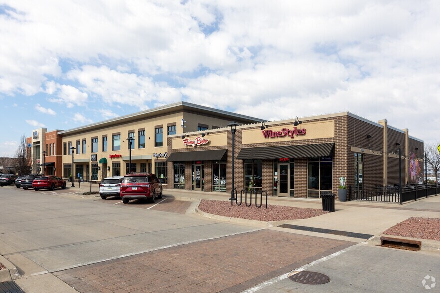 More Photos Of 1450 SW Vintage Pky, Ankeny General Retail For Lease