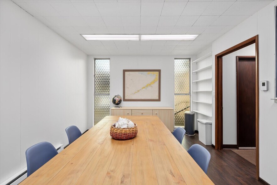 More Photos Of 112 3rd Ave S, Edmonds Loft Creative Space For Lease