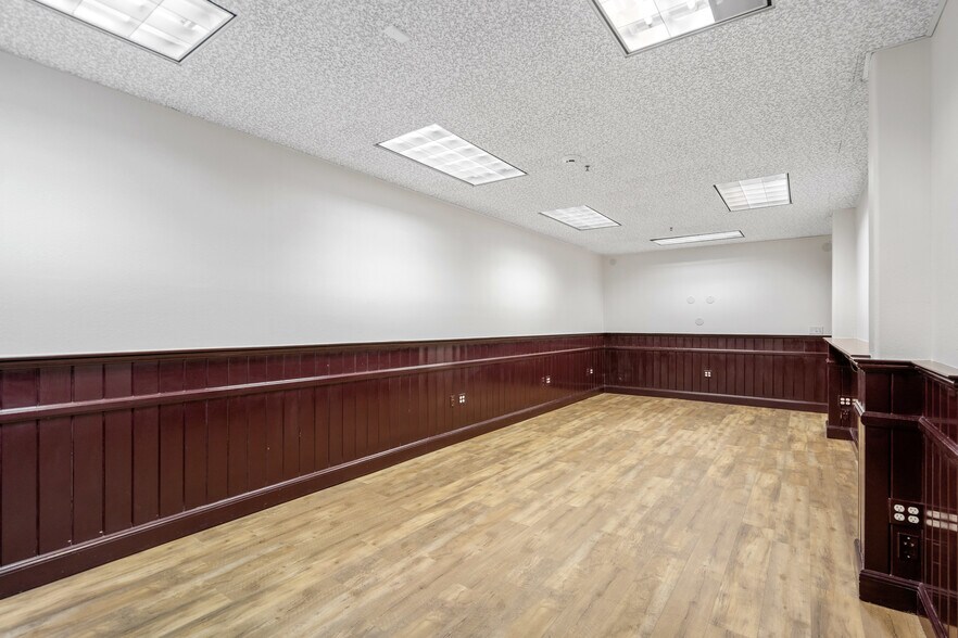 More Photos Of 200 San Marlo Way, Pacifica Office Residential For Lease