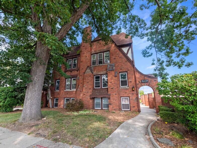 226 Withington St