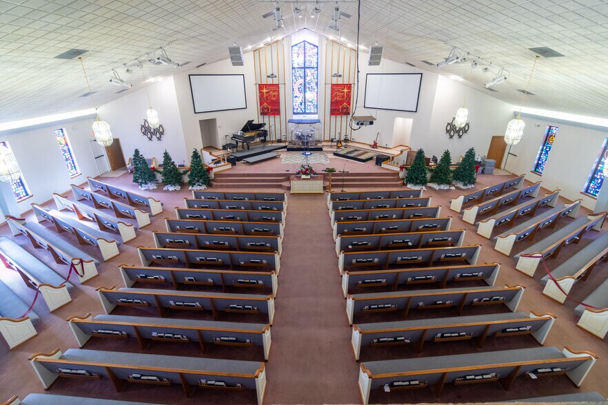 More Photos Of 906 Trimmier Rd, Killeen Religious Facility For Sale