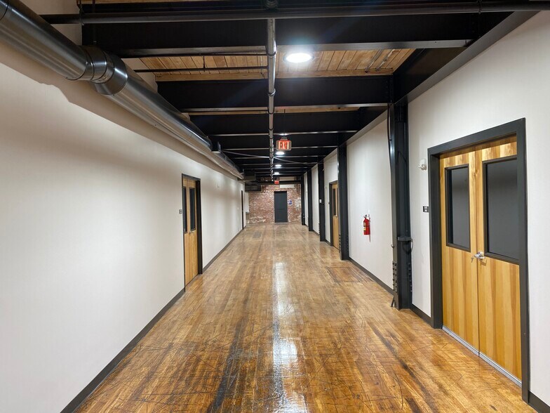 More Photos Of 165 Brumley Ave, Concord Office For Sale