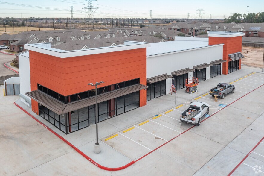More Photos Of 2115 N Mason Rd, Katy Storefront For Sale