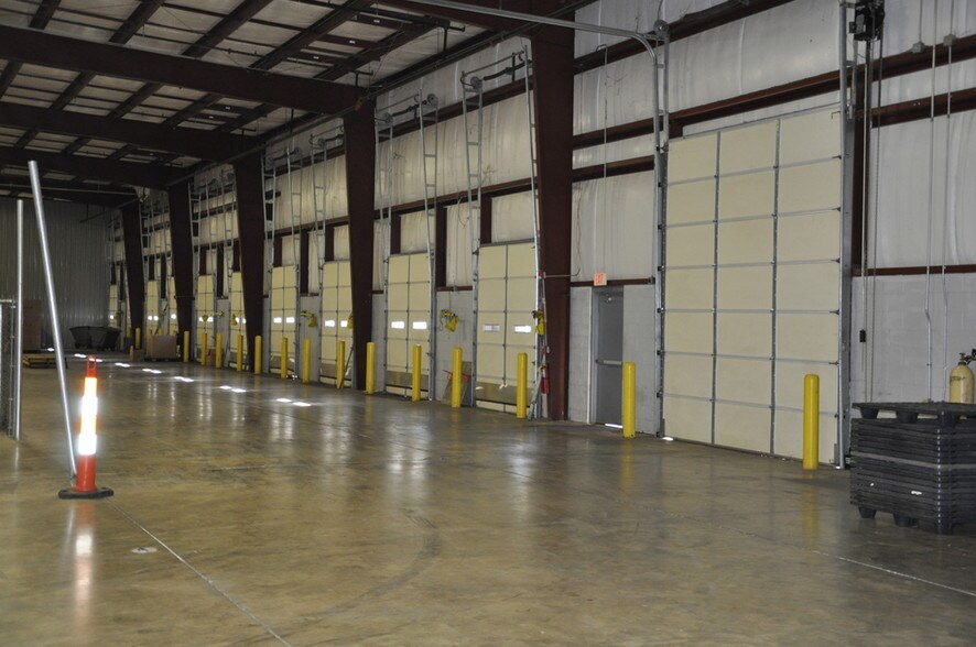 More Photos Of 5100 Rex McLeod Dr, Sanford Manufacturing For Sale