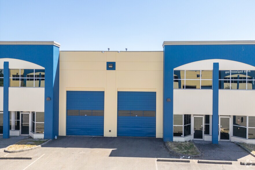 More Photos Of 19947 101 Ave, Langley Twp Light Distribution For Lease