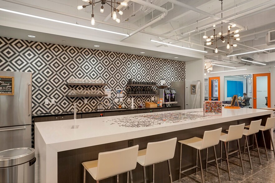 More Photos Of 1801 Broadway, Denver Office For Lease