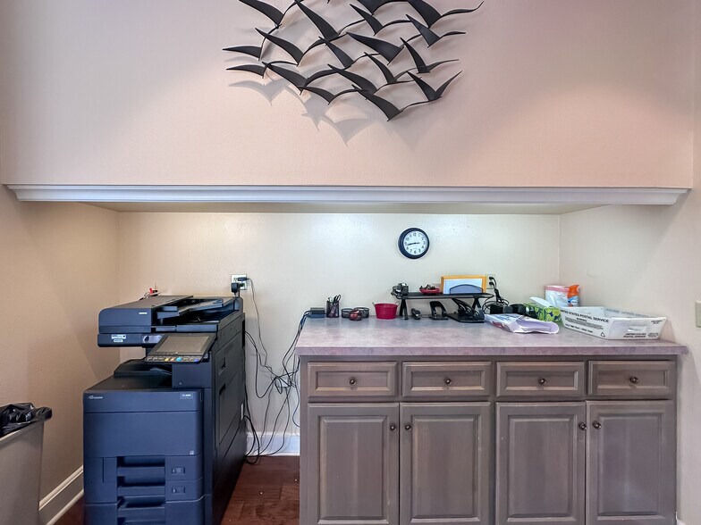 More Photos Of 1102 S Florida Ave, Lakeland Office For Lease