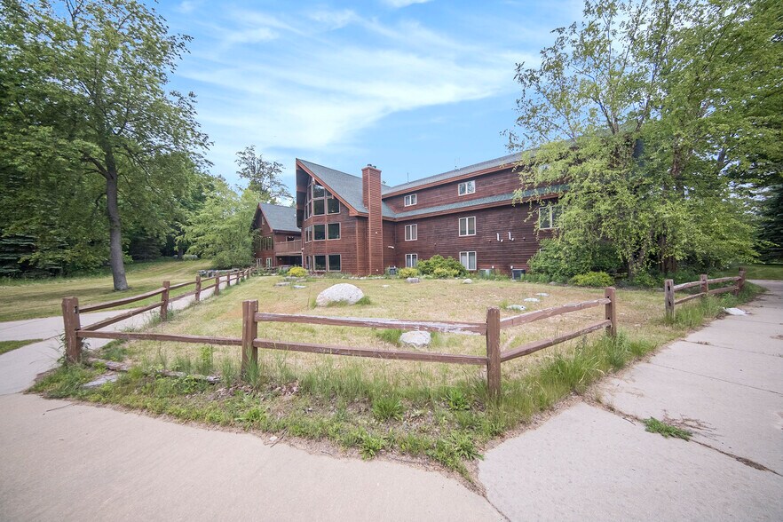 More Photos Of 355 Mannsiding Rd, Harrison Rehabilitation Center For Sale