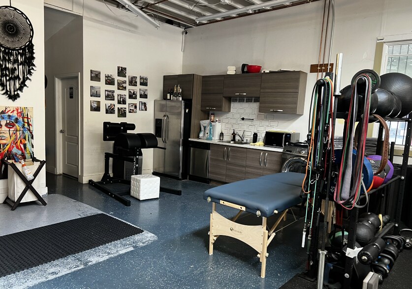 More Photos Of 566 Folsom St, San Francisco Flex For Sale