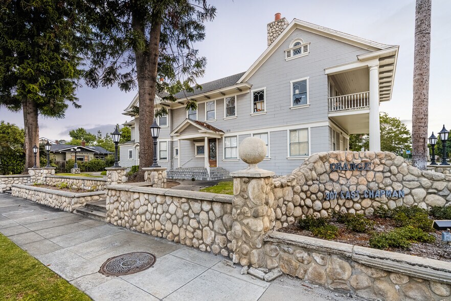 More Photos Of 307 E Chapman Ave, Orange Office For Sale