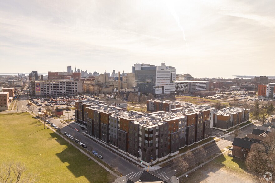 More Photos Of 1100 Michigan Ave, Buffalo Apartments For Lease