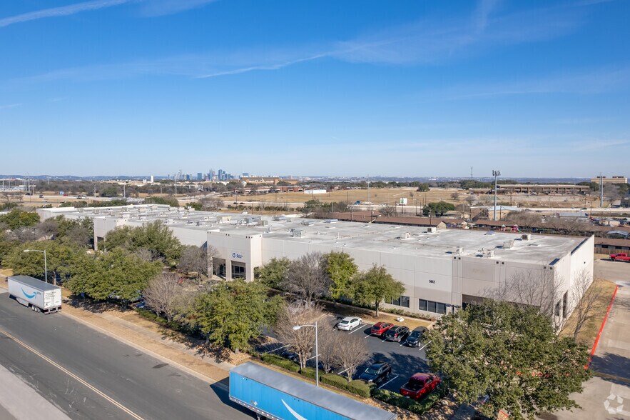 More Photos Of 5812 Trade Center Dr, Austin Warehouse For Lease