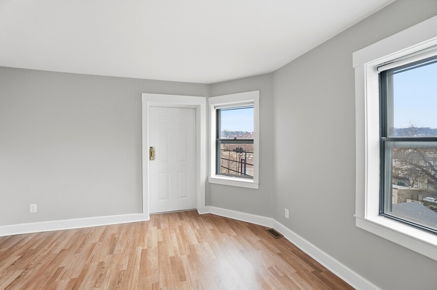 More Photos Of 428-430 Elizabeth St, Cincinnati Apartments For Sale