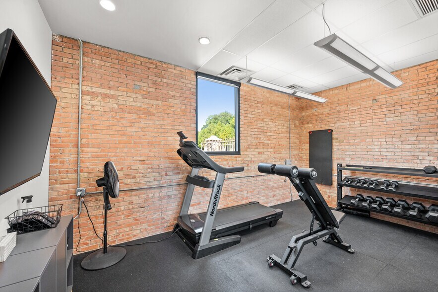 More Photos Of 343 W 400 S, Salt Lake City Loft Creative Space For Sale