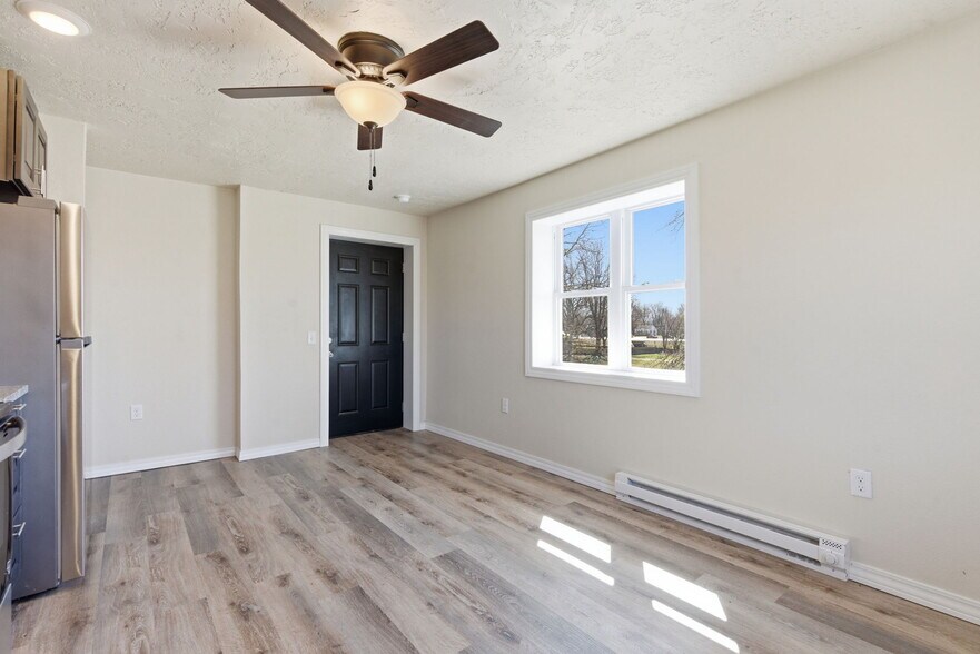 More Photos Of 301 Mount Vernon Blvd, Mount Vernon Apartments For Sale