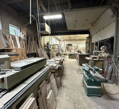 More Photos Of 5652 S 13th St, Milwaukee Warehouse For Sale