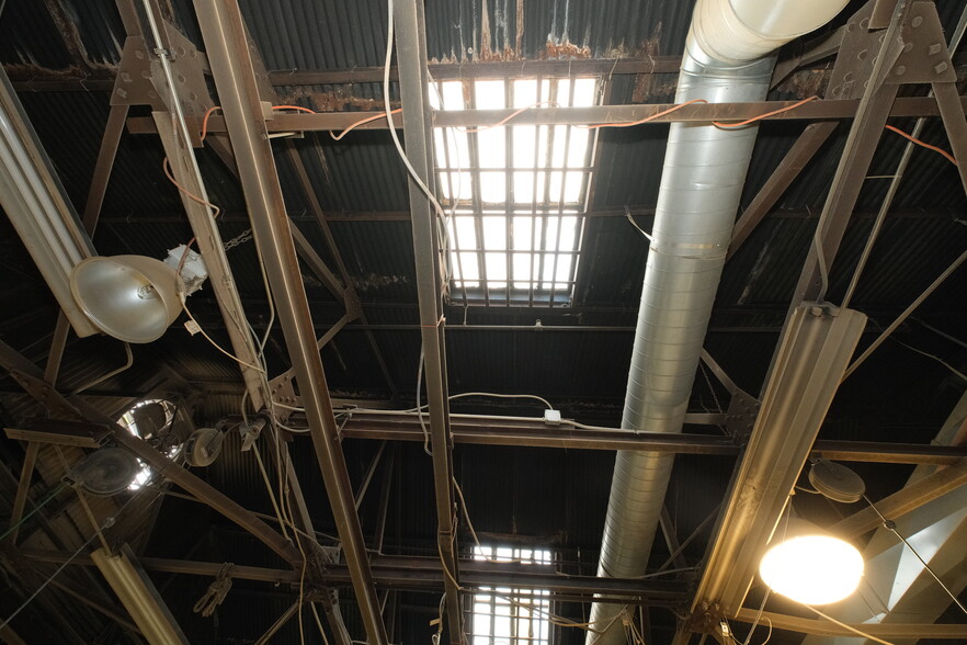 More Photos Of 154 26th St, Brooklyn Warehouse For Sale