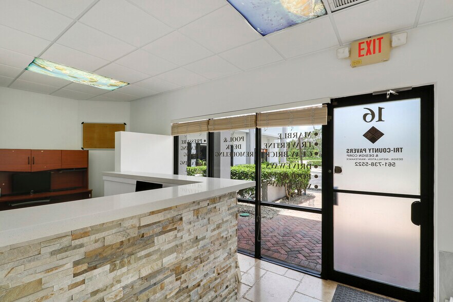 More Photos Of 3300 S Congress Ave, Boynton Beach Showroom For Sale