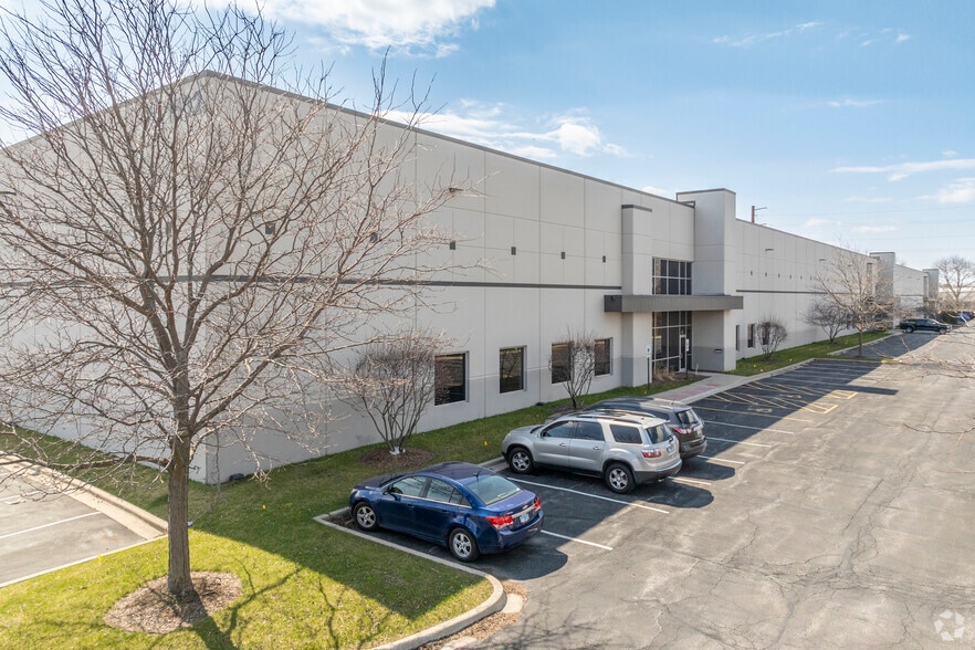 Primary Photo Of 1502 N 25th Ave, Melrose Park Manufacturing For Lease